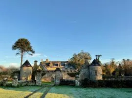 Le Gîte les NUZ ( parc du château de Keroüartz)