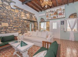 Philoxenia traditional house, apartment in Pastida