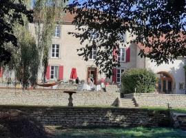 Le Domaine d'Élise Chambres et table d'hôtes - Vosges, Bed & Breakfast in Saint-Ouen-lès-Parey