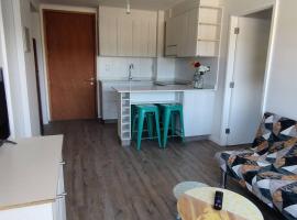 Comfortable and quiet apartment. Pelluco Alto, hotel em Puerto Montt