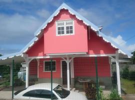 Zénitude Bungalow, self-catering accommodation in Le Lorrain