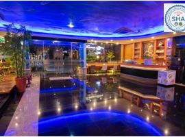 Marlin Hotel、スラート・ターニーのホテル