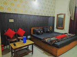 SUMAN GUEST HOUSE, hotell i Katra