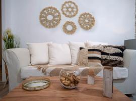 Country house، فندق في Longos