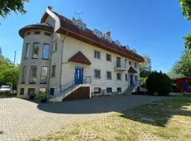 Hermina apartmanház