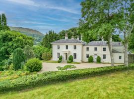 Pantybeiliau House Bed & Breakfast, hotel near Big Pit National Coal Museum, Gilwern