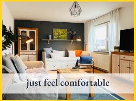 Komfortables bestens ausgestattetes Appartement Nähe Karlsruhe & KIT, hotell i Linkenheim-Hochstetten