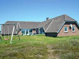 Gorgeous Home In Hvide Sande With Sauna