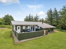 Amazing Home In Hvide Sande With Sauna, Hotel in Bjerregård