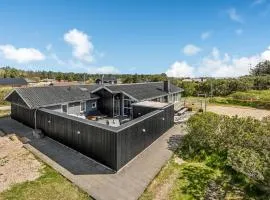 Beautiful Home In Ringkøbing With Sauna