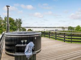 Amazing Home In Roslev With Wifi, hotel v destinaci Roslev