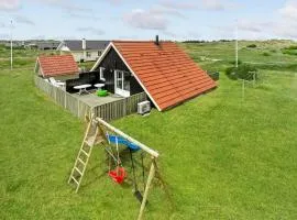 Beautiful Home In Hvide Sande With Wifi