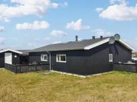 Gorgeous Home In Harboøre With Wifi