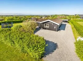 Cozy Home In Ebeltoft With House Sea View