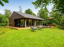 Three-Bedroom Holiday Home In Ebeltoft