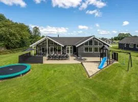 Amazing Home In Sydals With 7 Bedrooms, Wifi And Indoor Swimming Pool