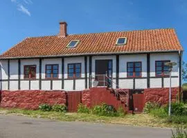 Cozy Home In Allinge With Kitchen