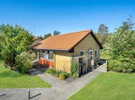 Nice Home In Nrre Nebel With 1 Bedrooms And Wifi, feriehus i Nymindegab