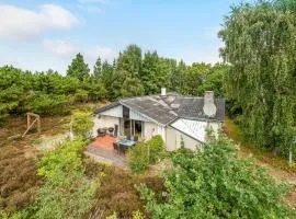 Four-Bedroom Holiday Home In Romo