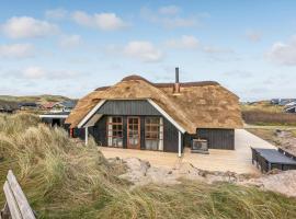 Gorgeous Home In Hvide Sande With Wifi, hotel di lusso a Hvide Sande