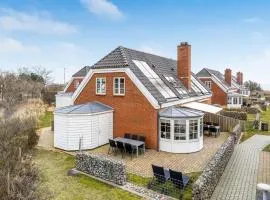 Three-Bedroom Holiday Home In Romo