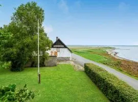 Cozy Home In Øster Assels With Wifi