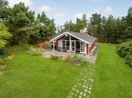 Three-Bedroom Holiday Home In Hurup Thy
