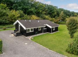 Holiday Home Pøt Strandby Denmk, luxusní hotel v destinaci Sønderby