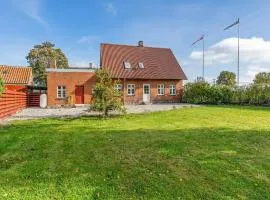 3 Bedroom Nice Home In Kværndrup