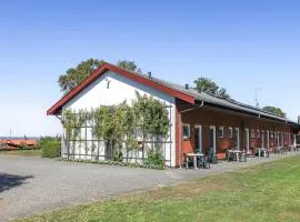 Amazing Apartment In Allinge With Wifi