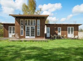 2 Bedroom Amazing Home In Faxe, feriebolig i Faxe