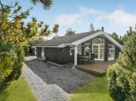 Nice Home In Lgstr With Wifi, hotel in Løgsted