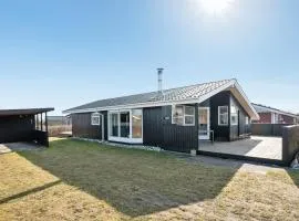 Holiday Home As Strandby Juelsminde X