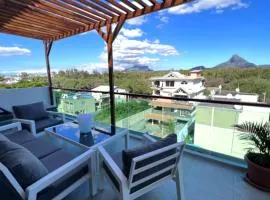 Top-Floor Modern 3BD Penthouse with Beautiful Mountain View Terrace - 5 min Walk to Beach