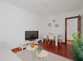 165A Apto moderno 2 dormitorios by R2R Consulting