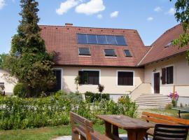 Landhaus Ferk, hotel v destinaci Bad Radkersburg