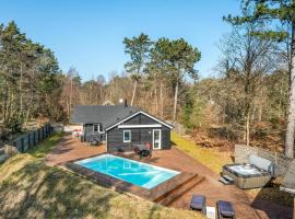 Stunning Home In Nykøbing Sj With Sauna, hotel v destinaci Nykøbing Sjælland