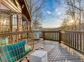 Serene Cabin*Mountain Views*Hot Tub*Large Decks