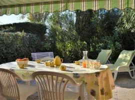 Maison en Duplex au Lavandou avec Piscine, Terrasse et Parking Privé - 3 Pièces, 6 Couchages - FR-1-251-20