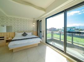 117 Vacation home, Hotel in Yilan