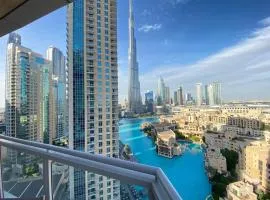 Durrani Homes - The Residences 5BR Besides Dubai Mall with Burjkhalifa and Fountain view
