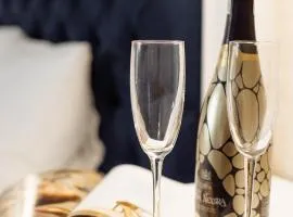 Private Rooms in Hotel GROFA 3 поверх