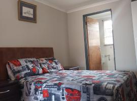 Jay's Guest House, ξενοδοχείο με υδρομασάζ σε Witbank