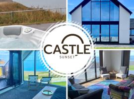 Castle Sunset on the Beach: Cayton şehrinde bir otel