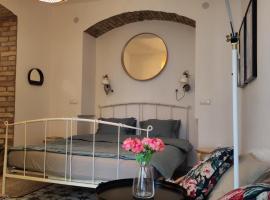 Studio apartment Frano, hotel near Museum of Broken Relationships Zagreb, Zagreb