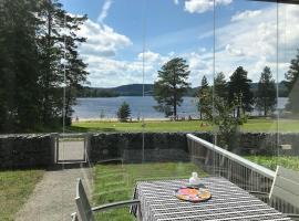 Kaksio järvinäkymällä - Two room flat by the lake, Strandhaus in Jyväskylä