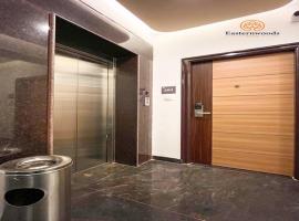 Easternwoods Hotels, hotel cerca de Manpho Convention Center, Bangalore