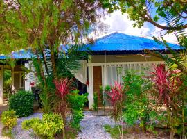 The Family Ozone Pool Houseบ้านพักตากอากาศส่วนตัวกว้างๆแฟมิลี่โอโซนพลูเฮ้าส์3ห้องนอนหลักและ1ห้องเสริมเตียง2ชั้น3ห้องนำ้1ห้องครัวรองรับ8-12ท่านเสริมได้5เป็น17ท่าน By The Mountain Ozoneบ้านโอโซนขุนเขาแก่งกระจาน, hotel di Ban Song Phi Nong