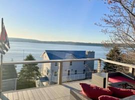 Escape to Positive Outlook, villa in Phippsburg