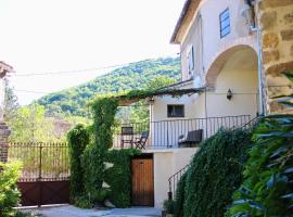 La ferme Ranc - gite le levant, cabaña en Gagnières